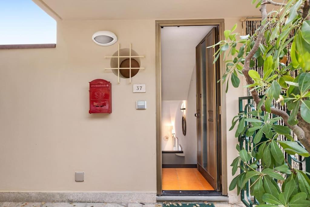 Apartamento Al 37 Vista Mare E Colline Finale Ligure Exterior foto