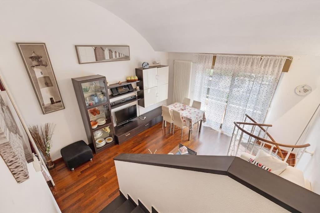 Apartamento Al 37 Vista Mare E Colline Finale Ligure Exterior foto